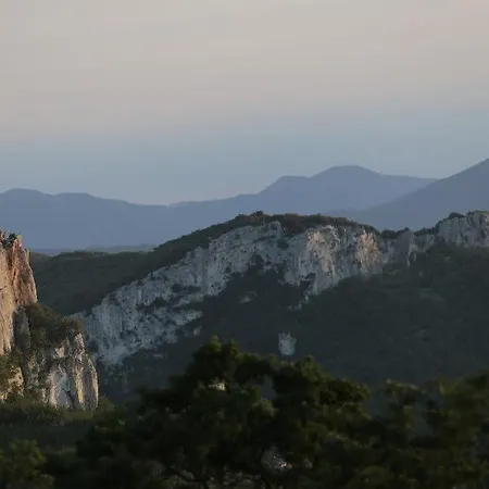 Bed&climb Orco Oda ve Kahvaltı 3*